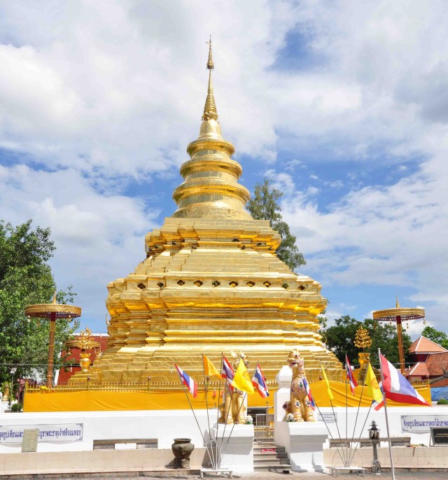 พระธาตุศรีจอมทอง จังหวัดเชียงใหม่